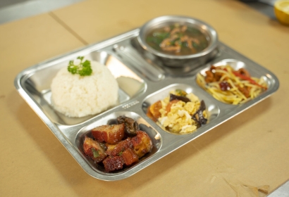 Địa chỉ cung cấp suất ăn công nghiệp tại Dĩ An, Bình Dương