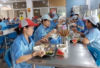 Công ty cung cấp suất ăn công nghiệp tại Vĩnh Tân, Tân Uyên