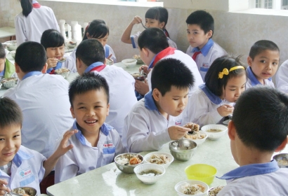 Nhà cung cấp suất ăn trường học tại Dĩ An, Bình Dương