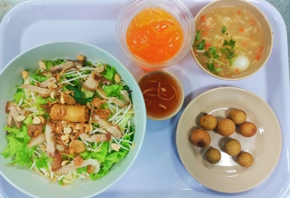 Nhà cung cấp suất ăn công nghiệp uy tín tại Tân Uyên, Bình Dương 