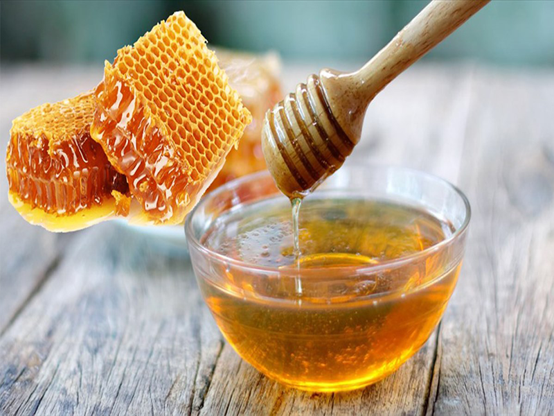 Công dụng của mật ong - Suất ăn công nghiệp Ngọc Mai