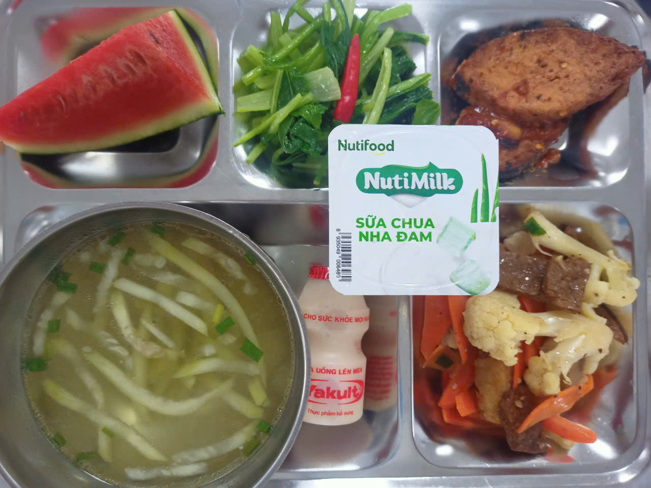 Hình ảnh thực đơn suất ăn công nghiệp Ngọc Mai